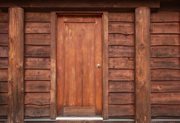 Log Cabin Siding Installation in Garland